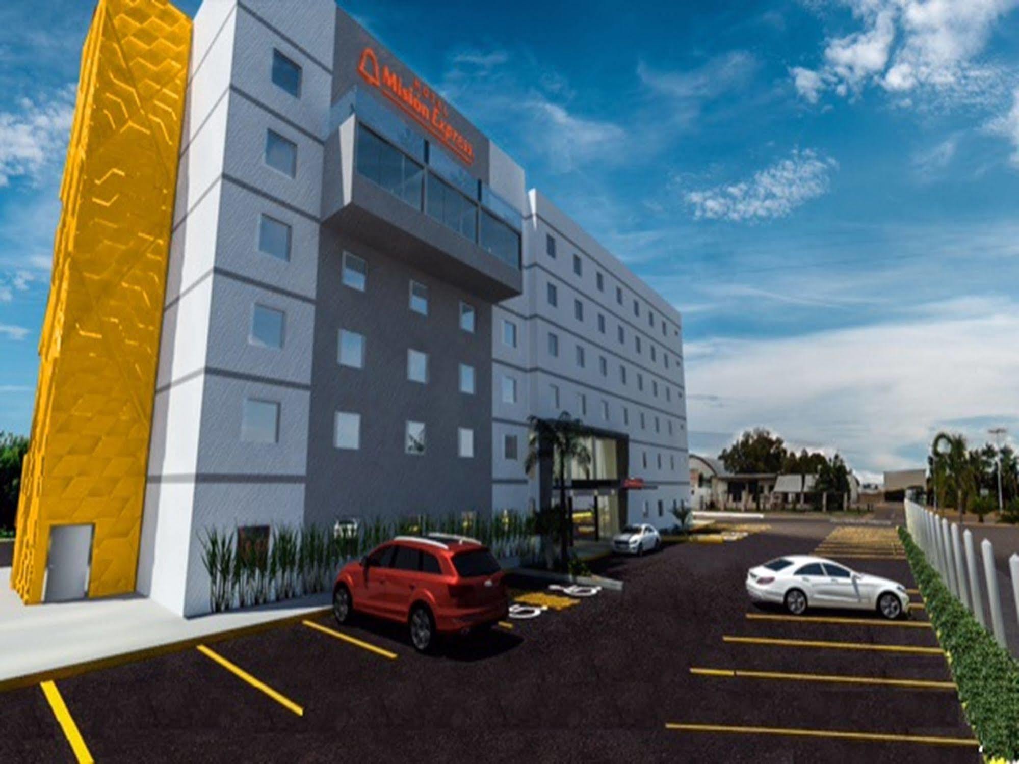 Mision Express Durango Hotel Bagian luar foto